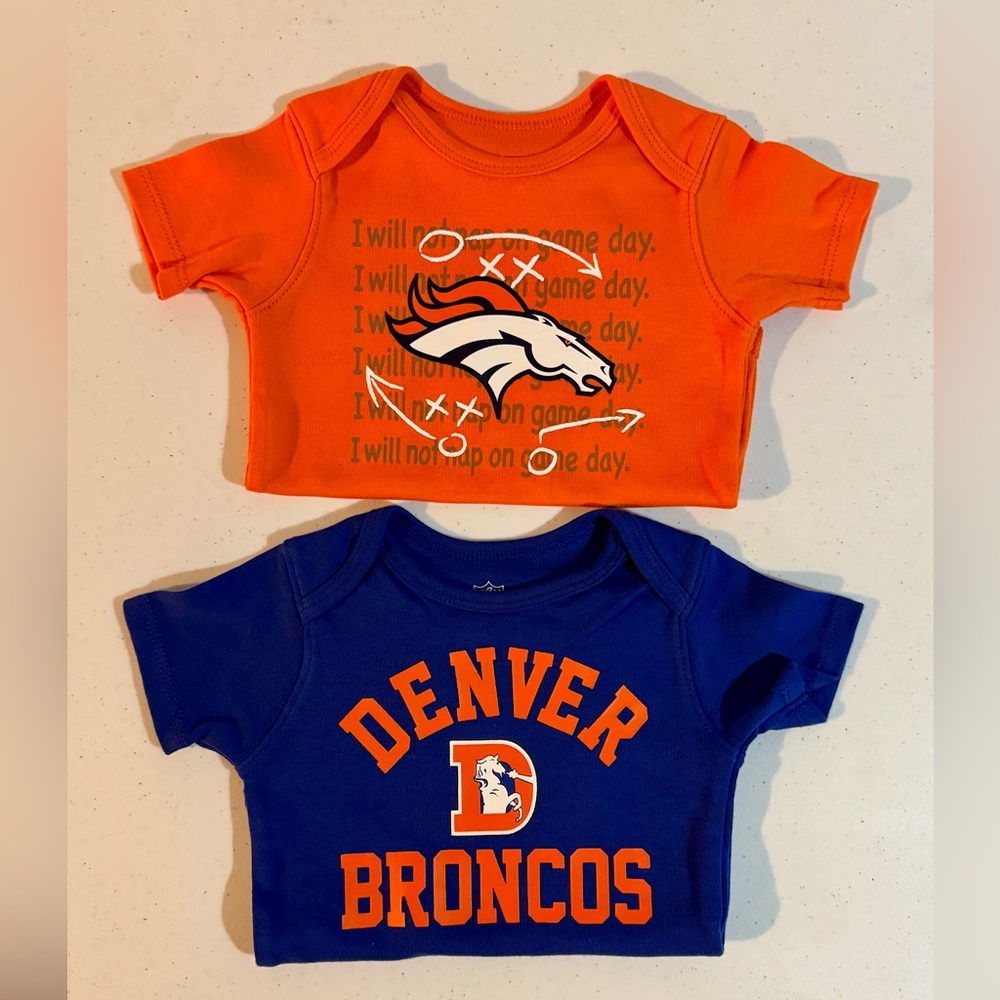 Set of 2, Short-Sleeve Broncos Onesies, 6-9 Months